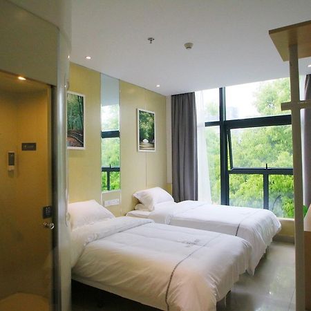 100 Inn Plus Pudong Airport Hotel Σανγκάη Εξωτερικό φωτογραφία