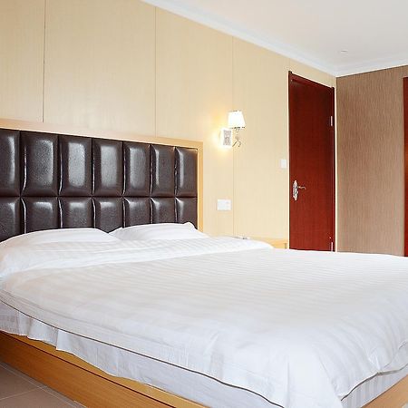 100 Inn Plus Pudong Airport Hotel Σανγκάη Εξωτερικό φωτογραφία