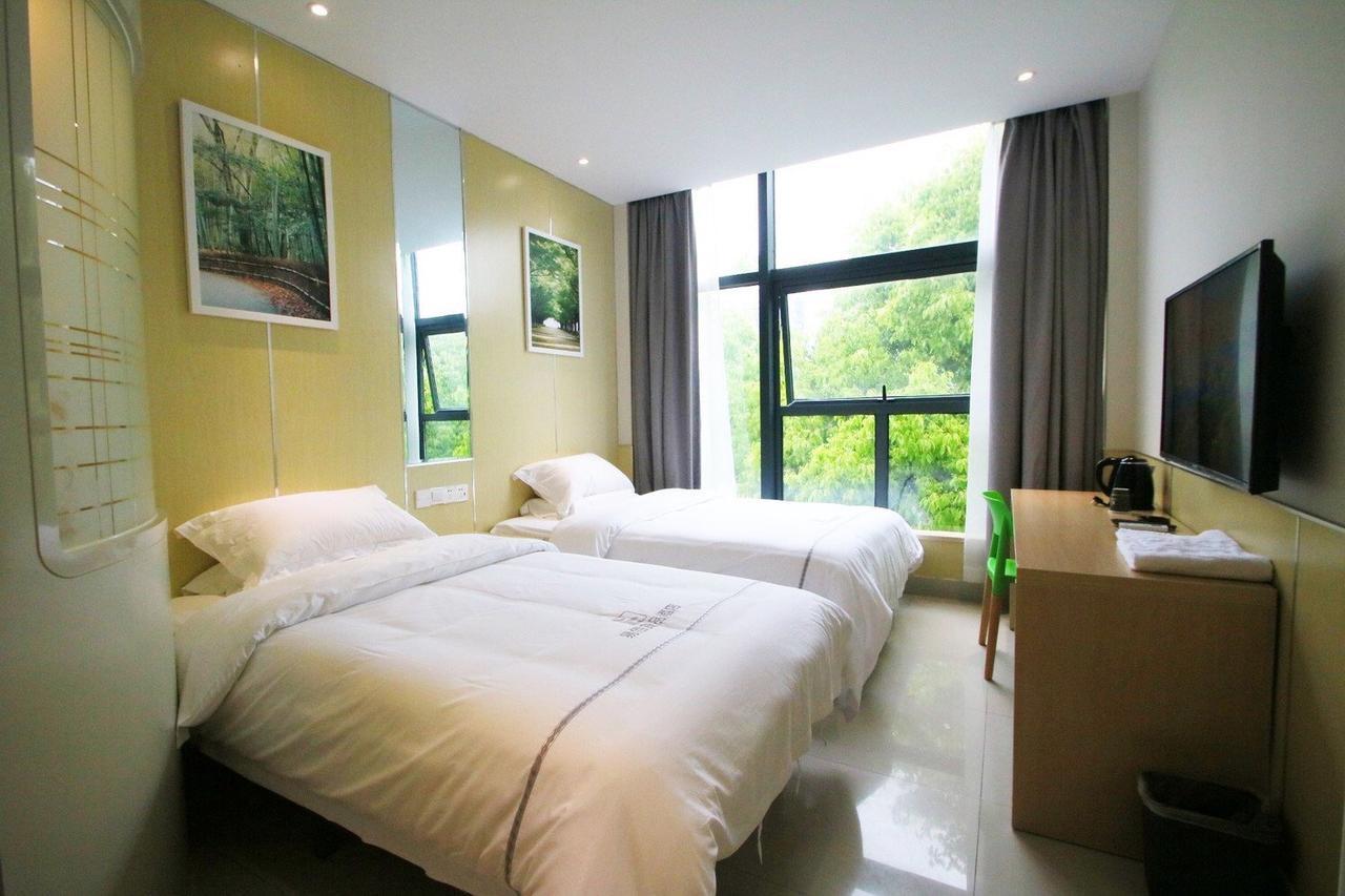 100 Inn Plus Pudong Airport Hotel Σανγκάη Εξωτερικό φωτογραφία