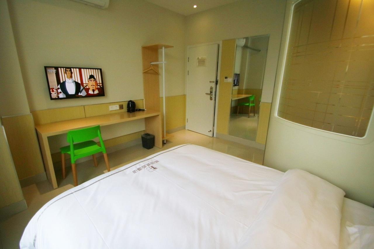 100 Inn Plus Pudong Airport Hotel Σανγκάη Εξωτερικό φωτογραφία
